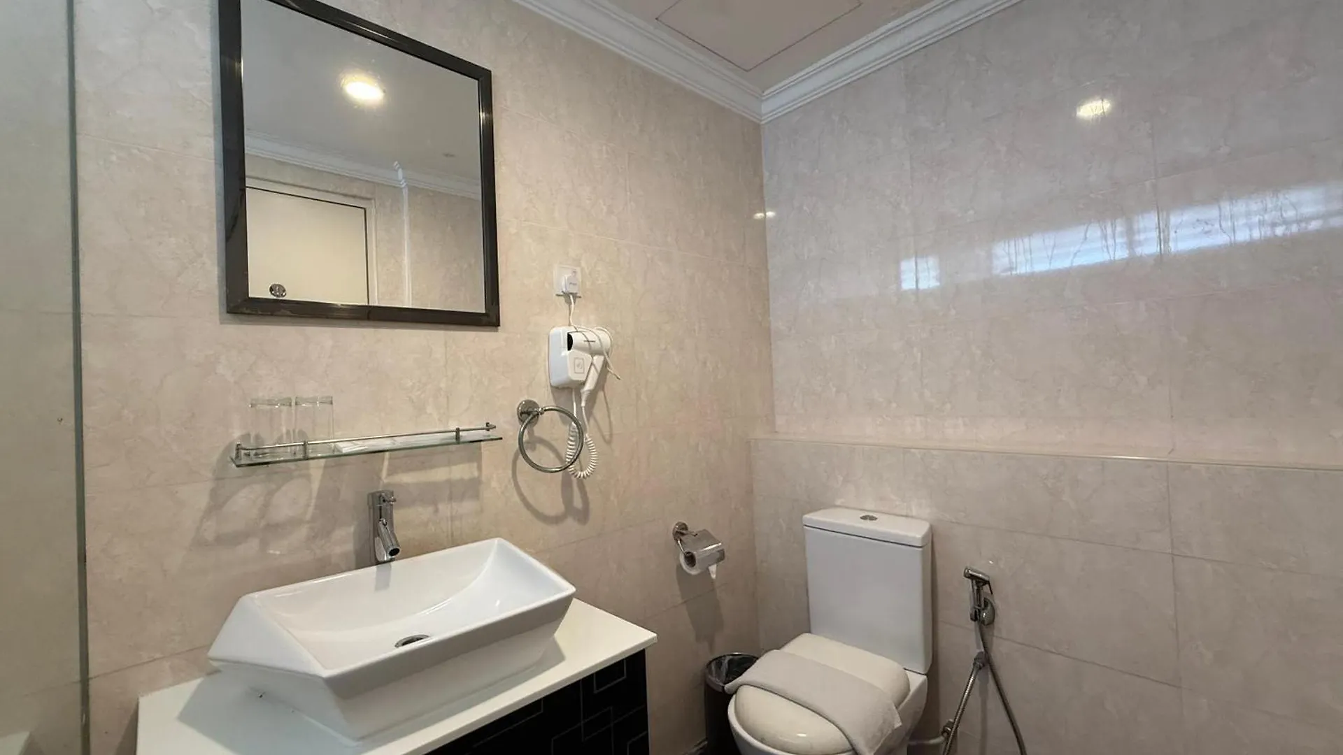 Merchant Hotel George Town